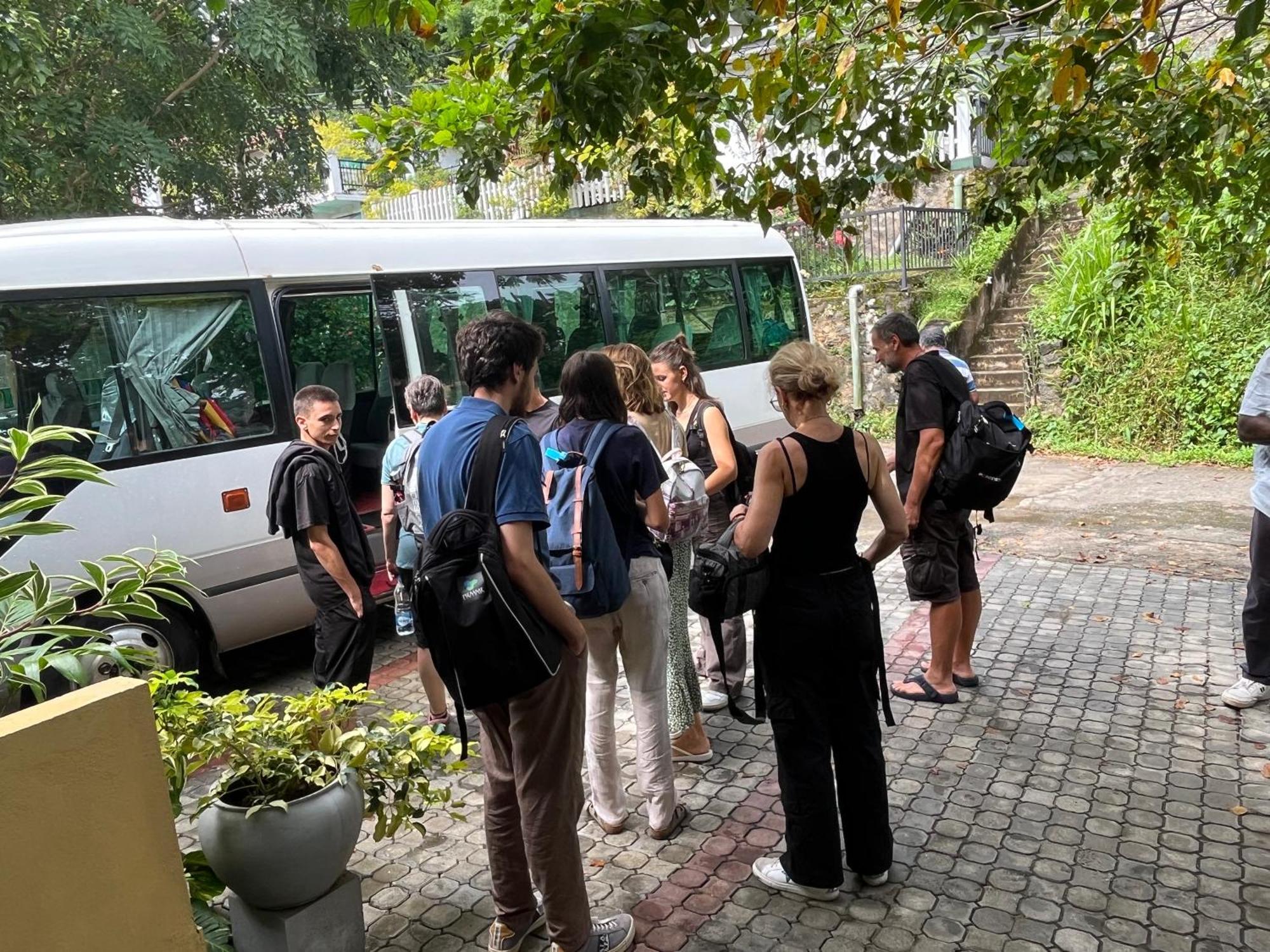 Kandy Rivers Edge Nature Resort מראה חיצוני תמונה